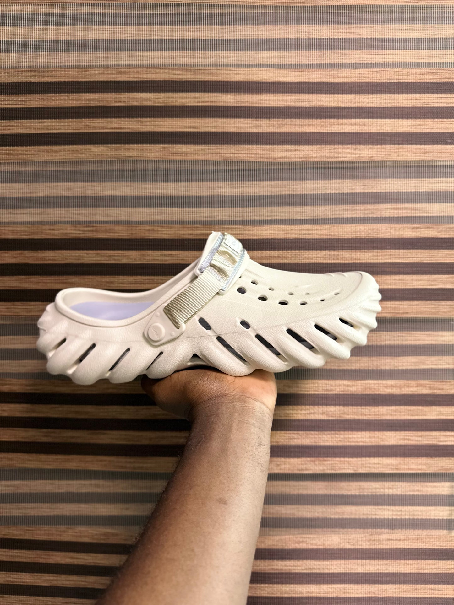 Crocs echo