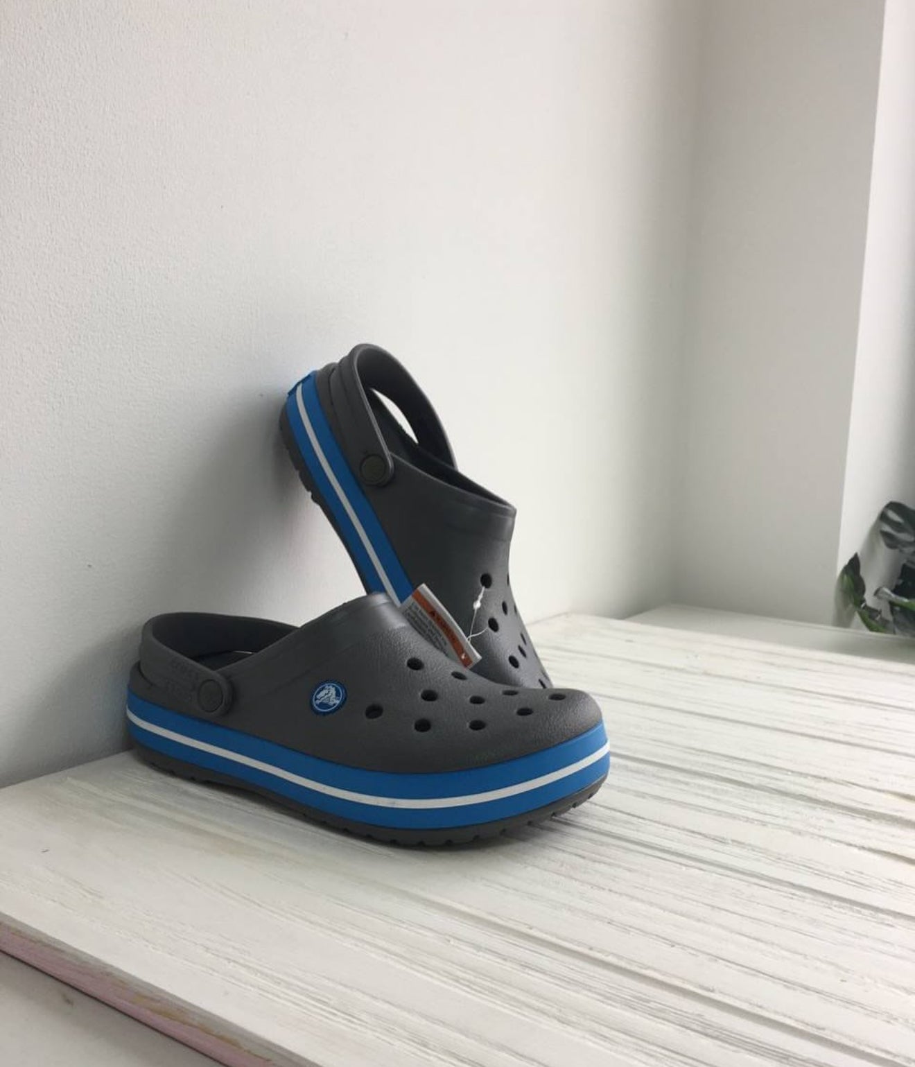 Crocs band
