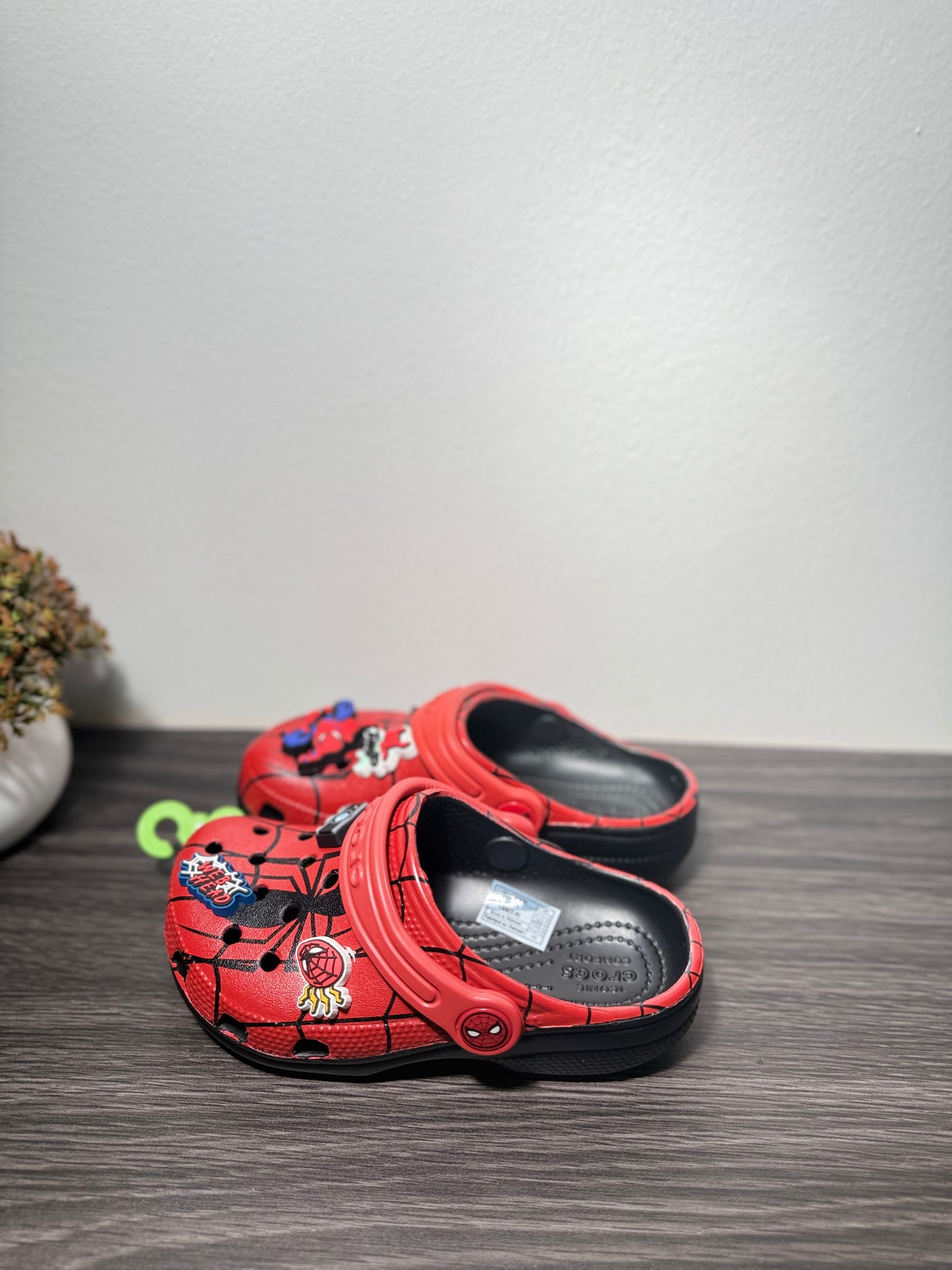 Crocs enfant spiderman