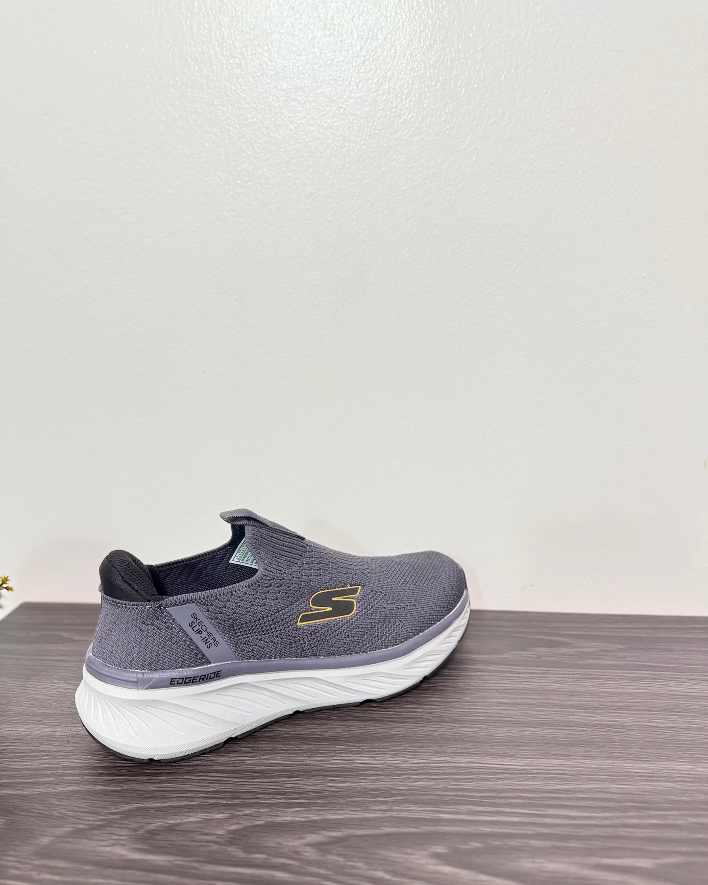 Skechers edge ride