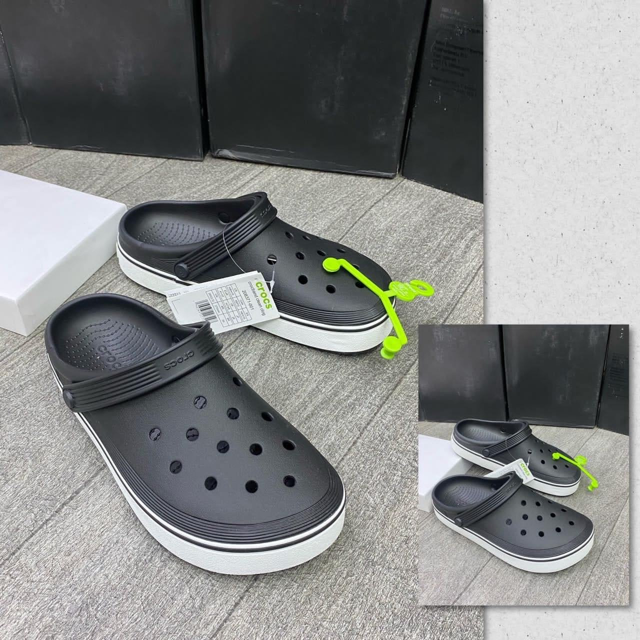 Crocs premium
