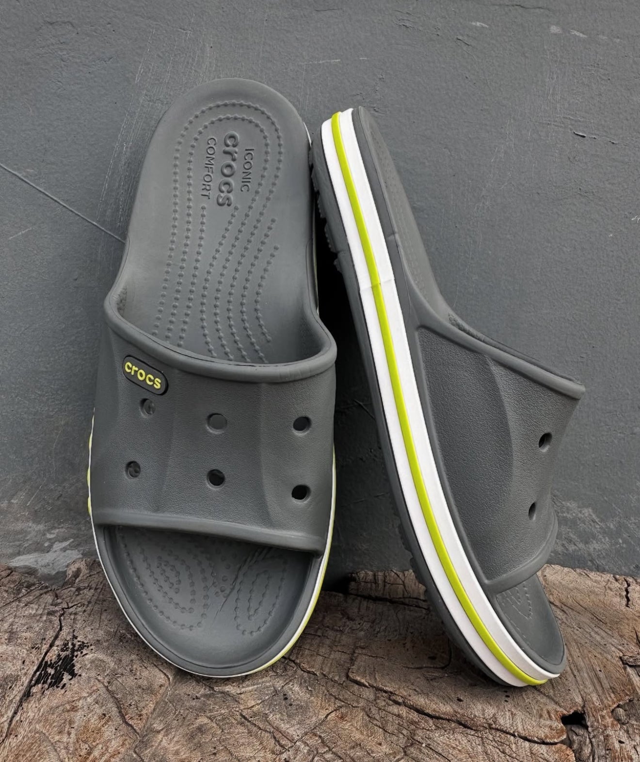 Crocs slide