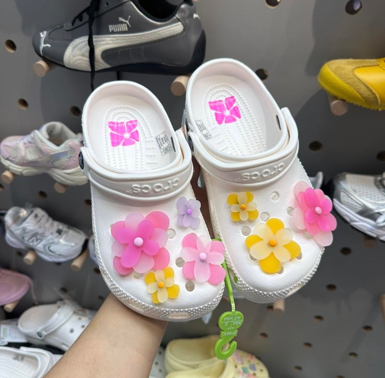 Crocs flower