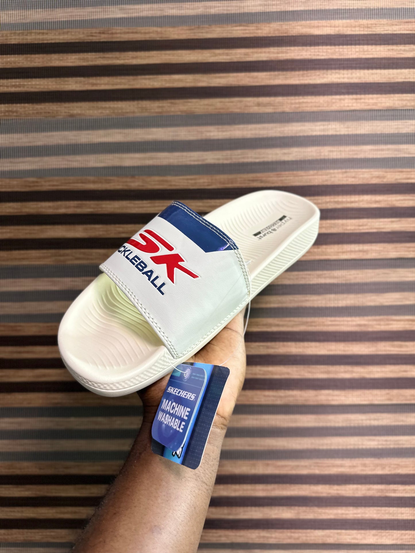 Skechers slide