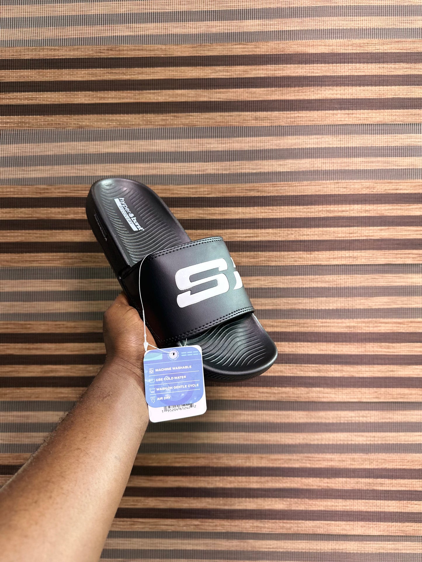 Skechers slide