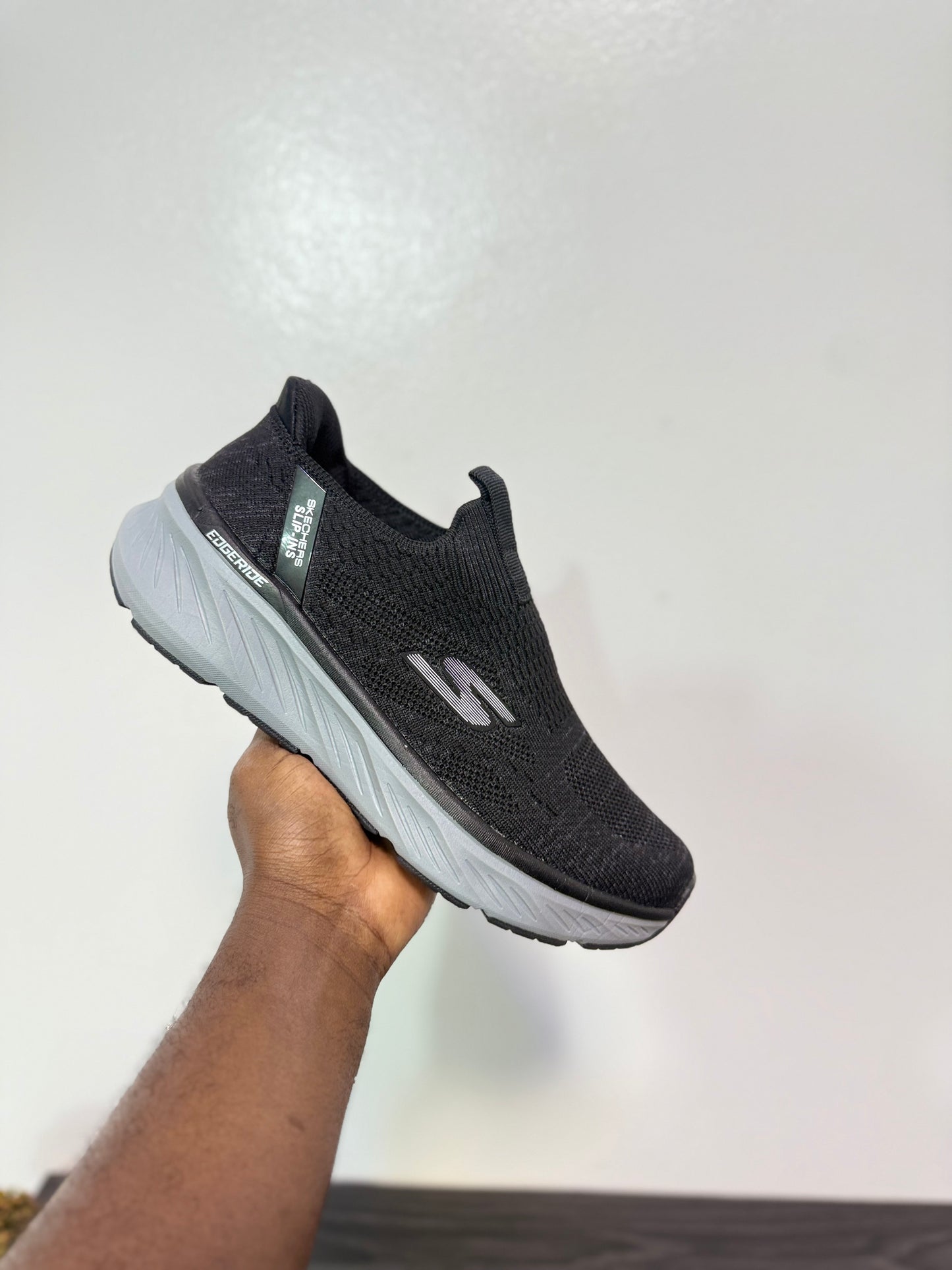 Skechers edge ride