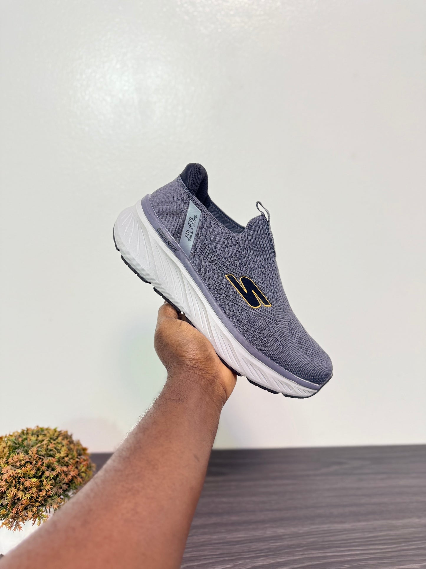 Skechers edge ride