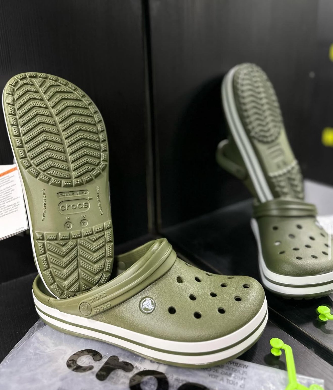 Crocs band