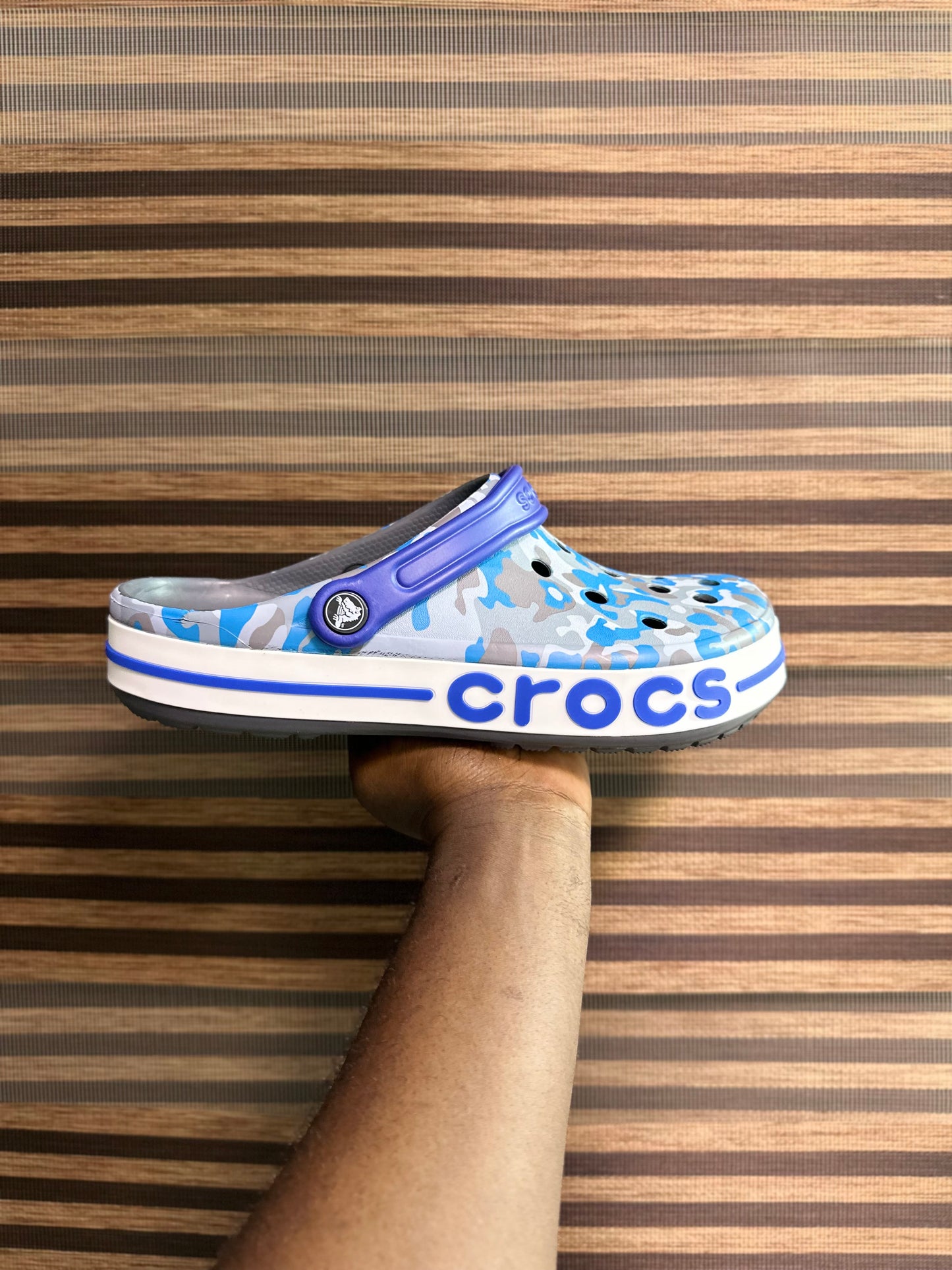 Crocs atlas