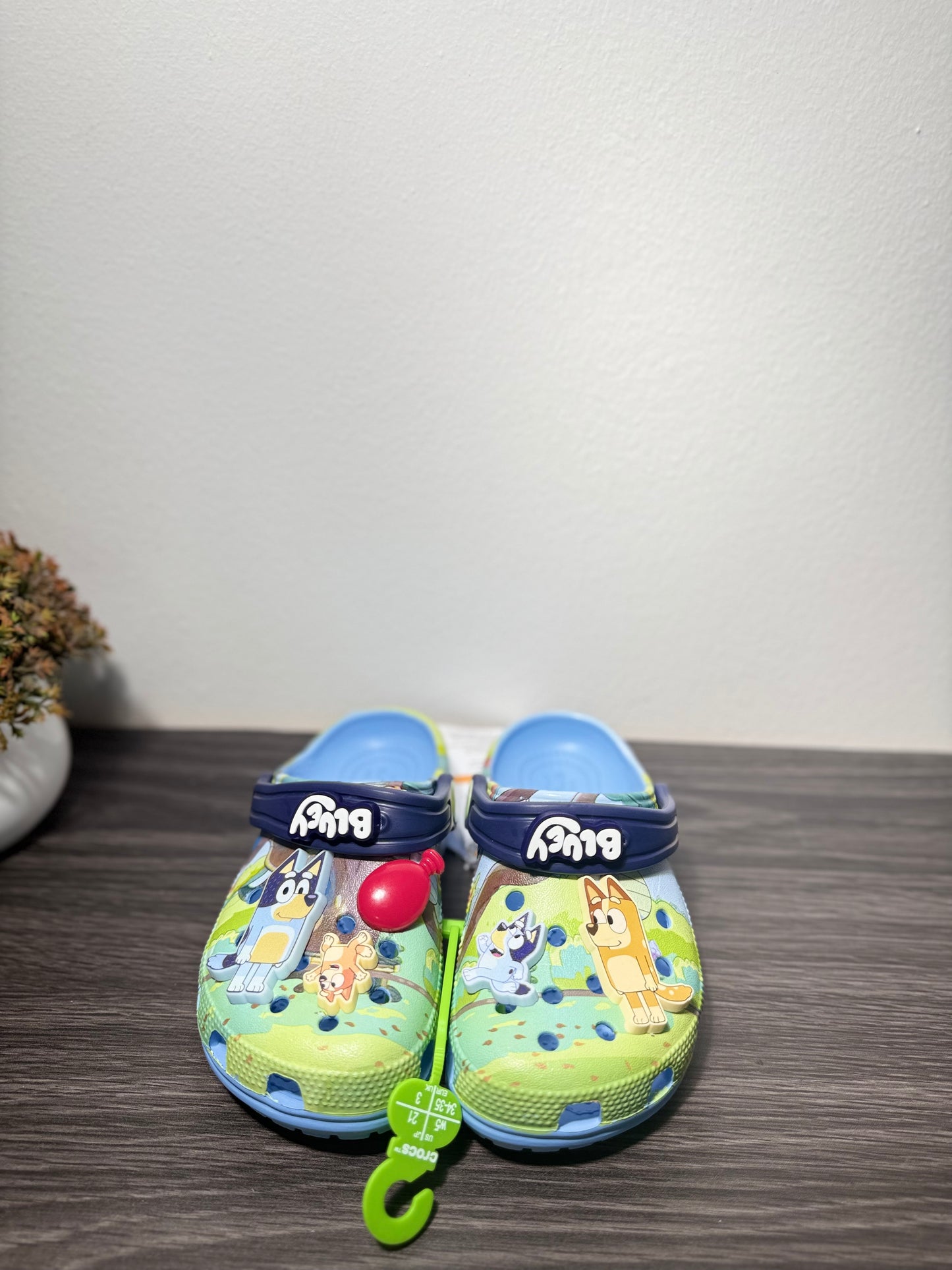Crocs enfant bluey