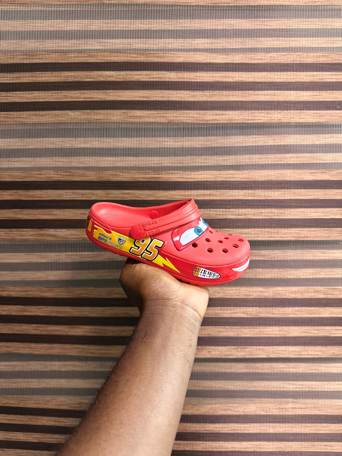 Crocs enfant super wings