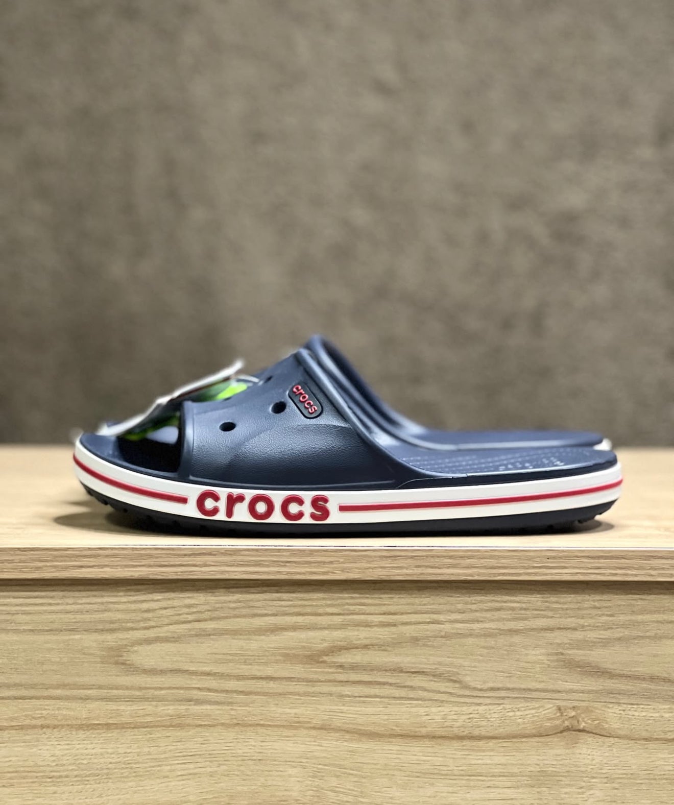 Crocs slide