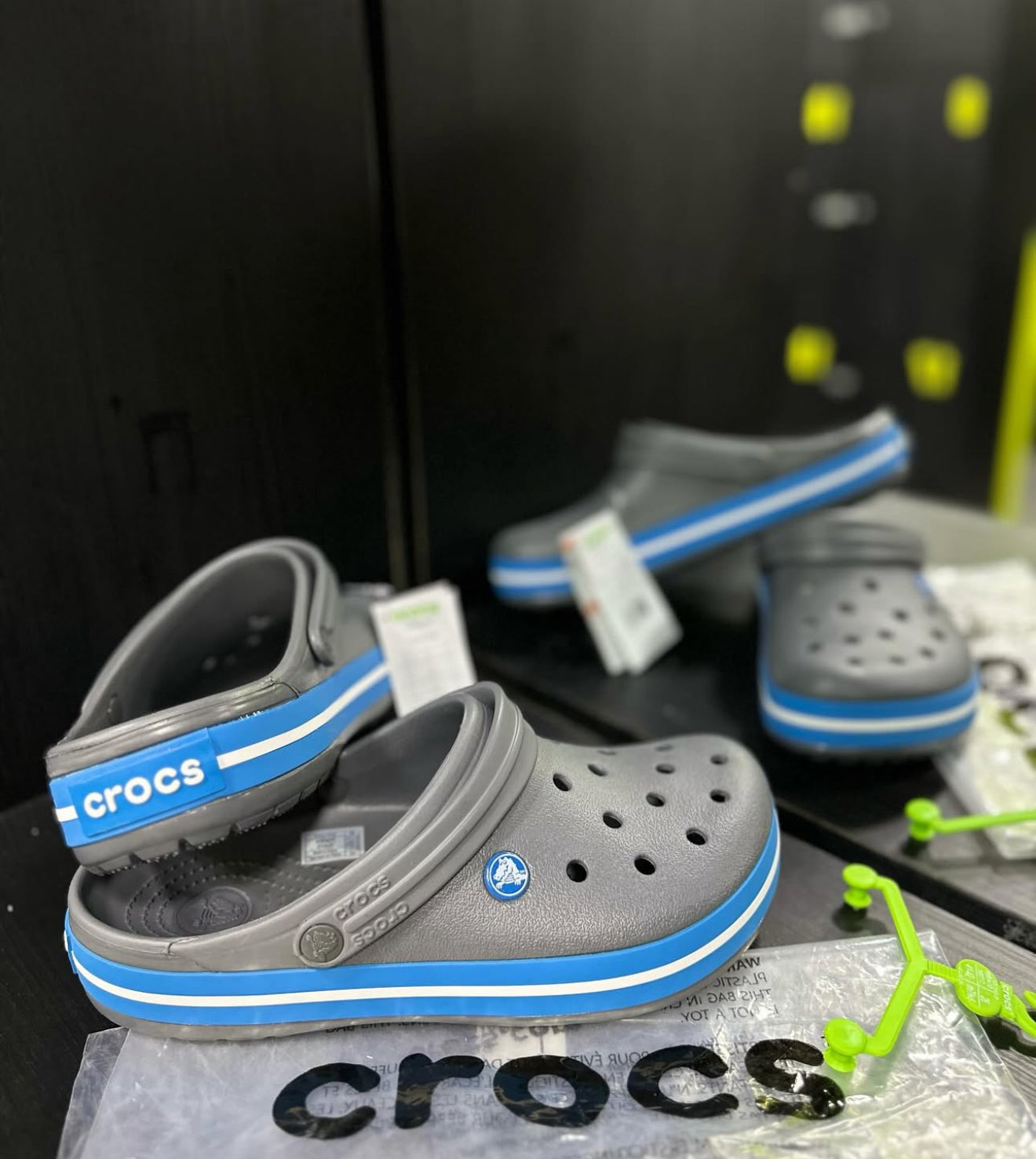 Crocs band