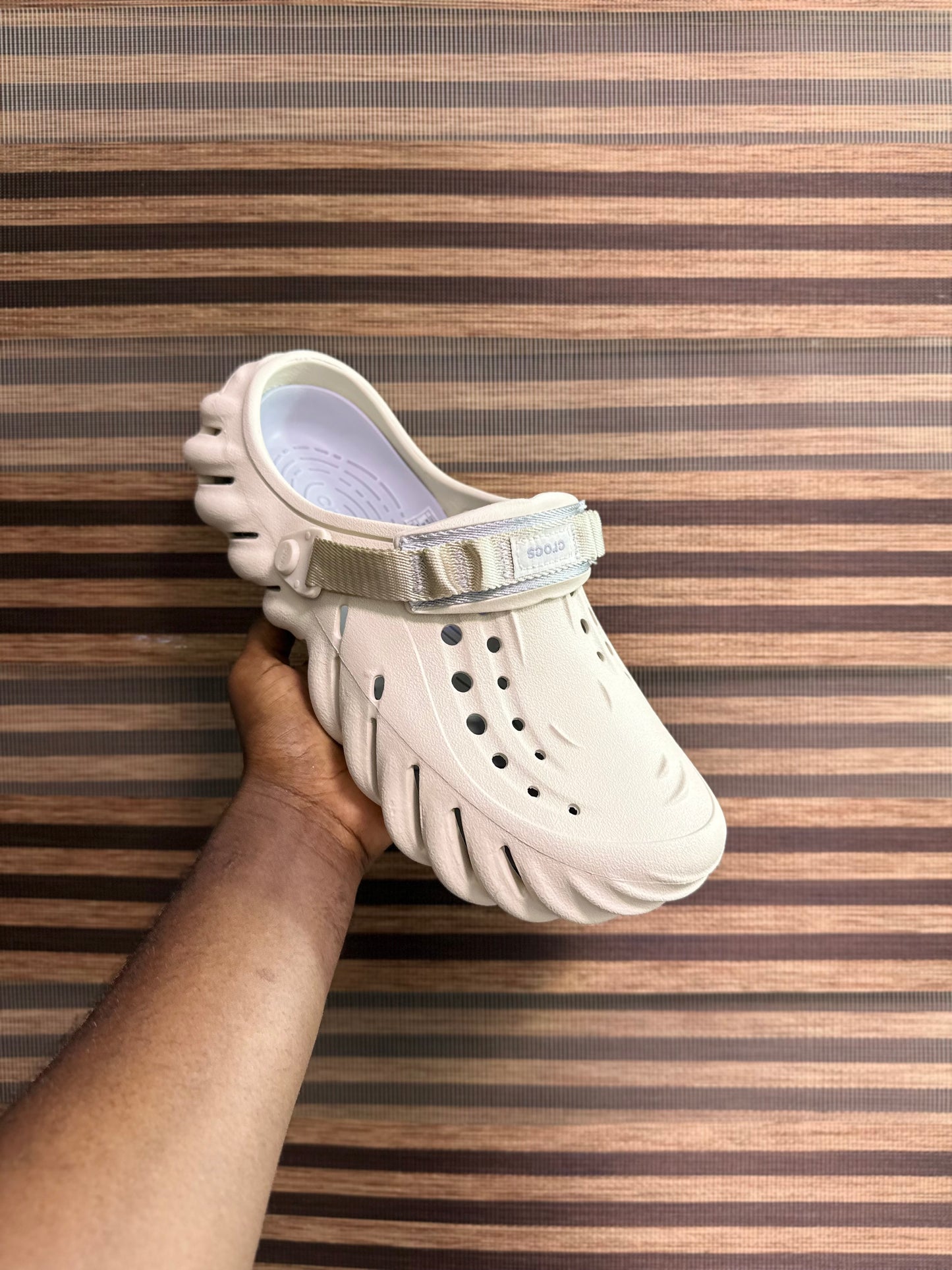 Crocs echo