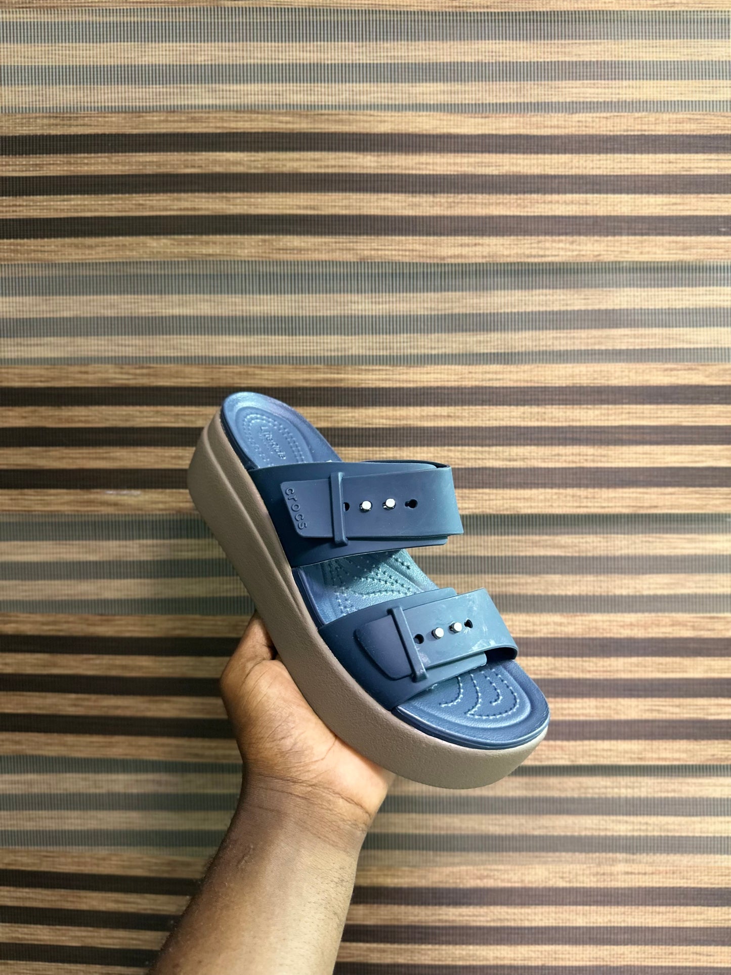 Crocs brooklyn sandale