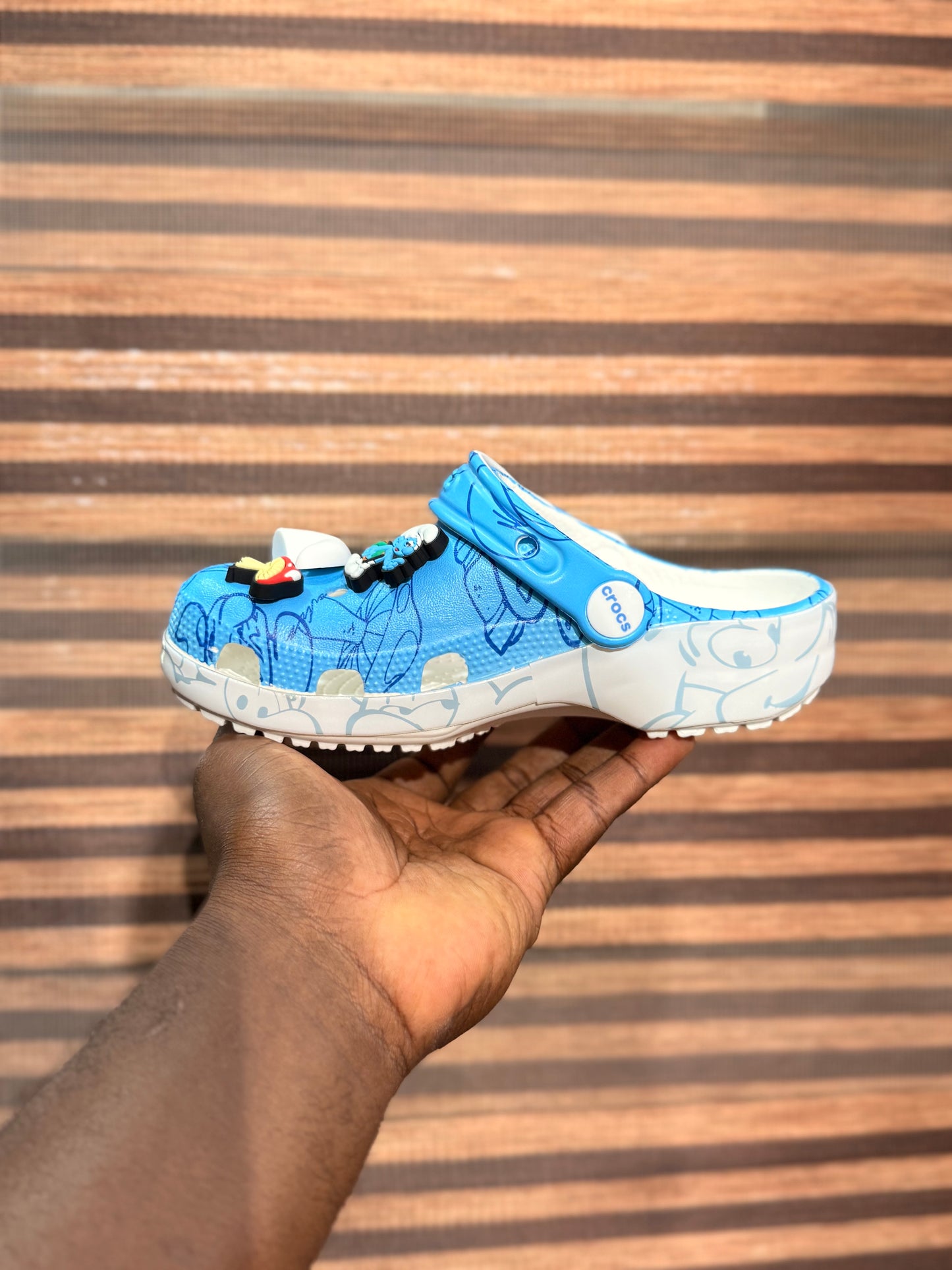 Crocs schtroumpf enfant