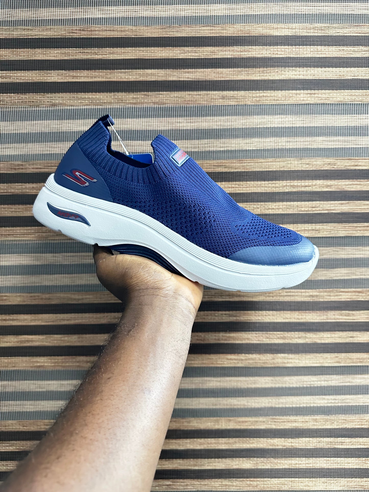 Skechers