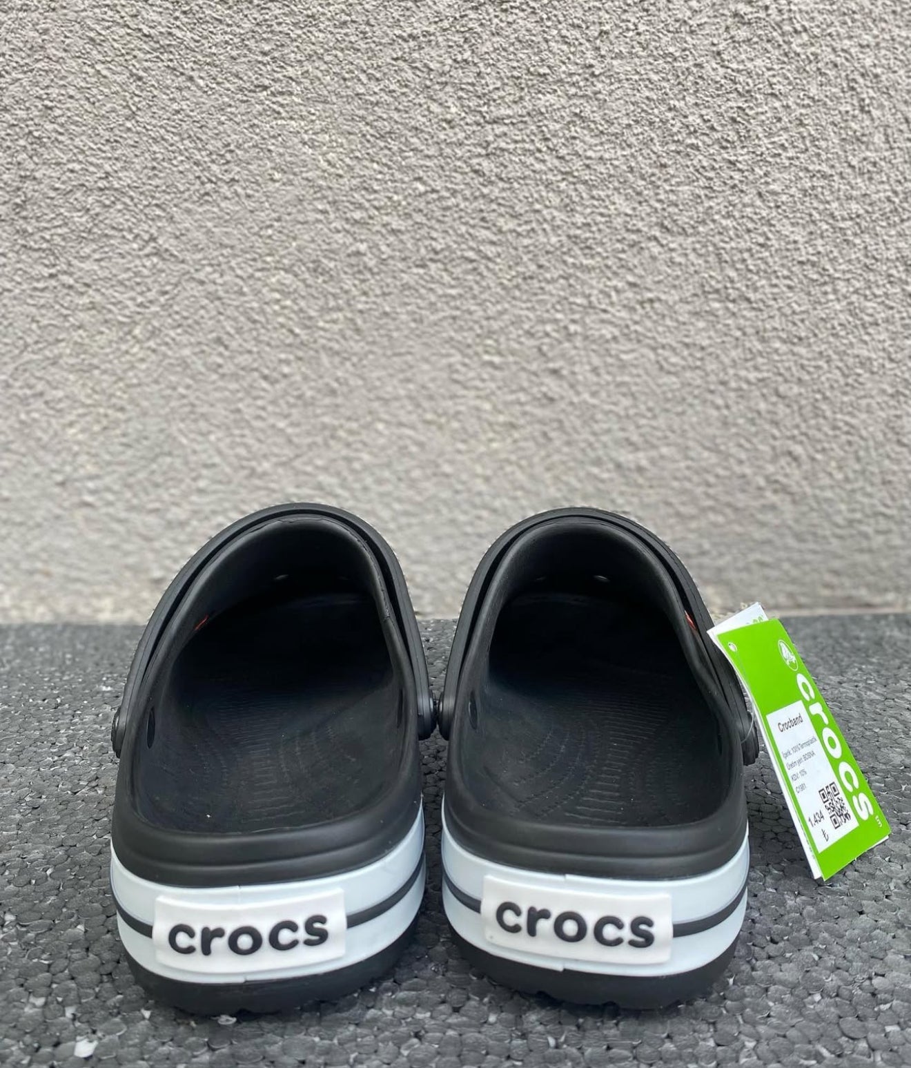 Crocs band
