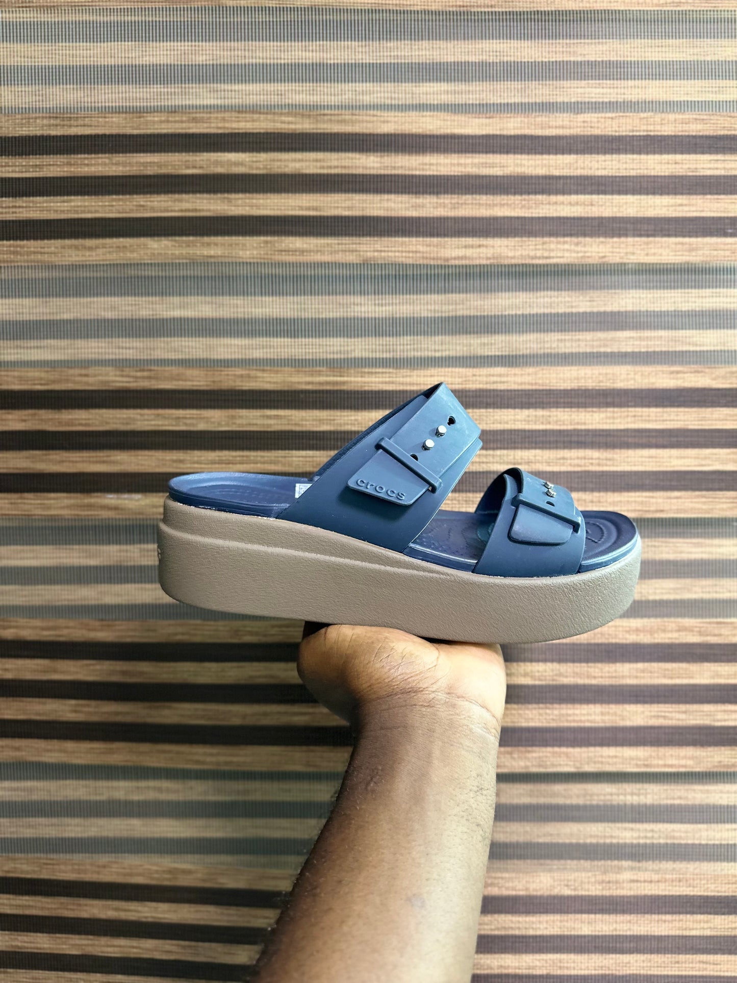 Crocs brooklyn sandale