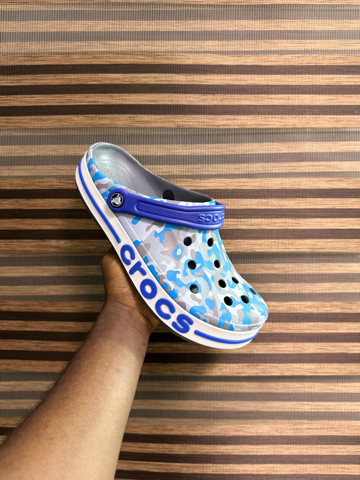 Crocs atlas