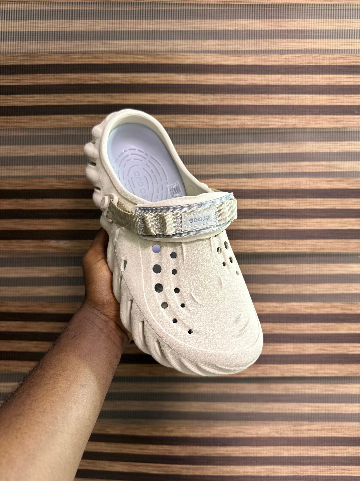 Crocs echo