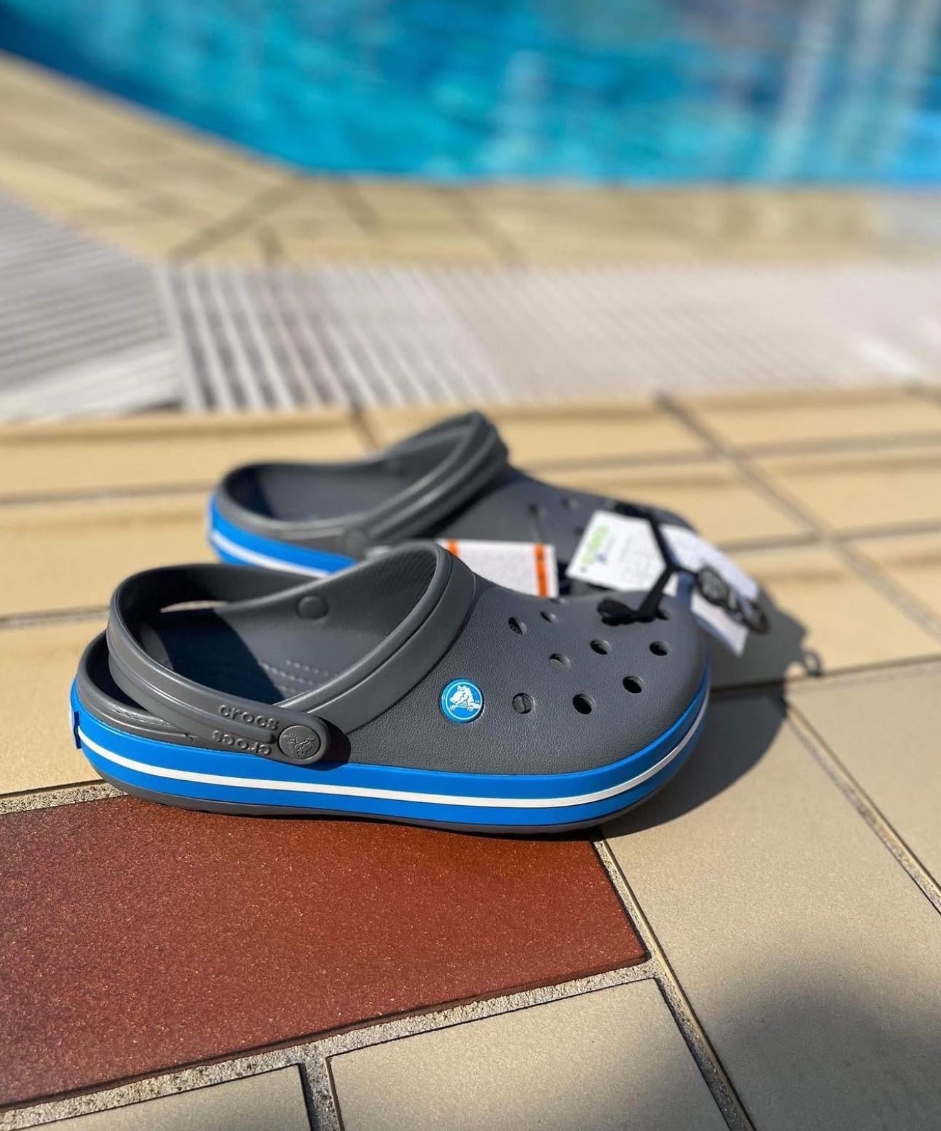 Crocs band