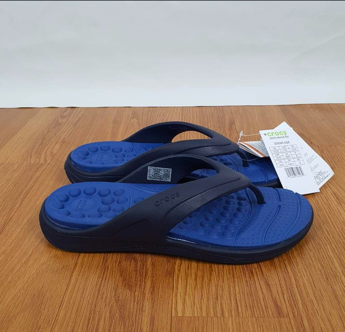 Crocs reviva