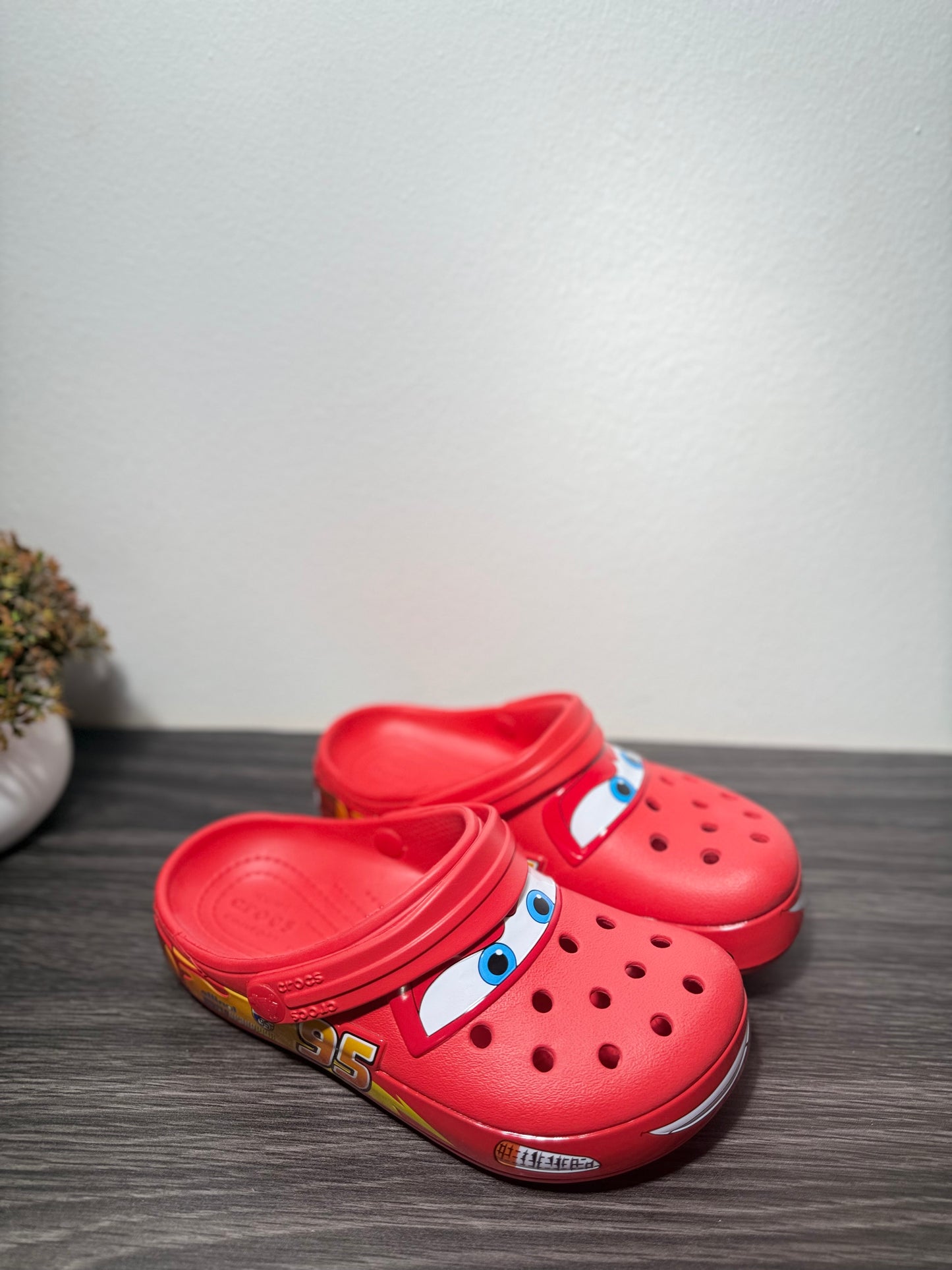 Crocs enfant superwings