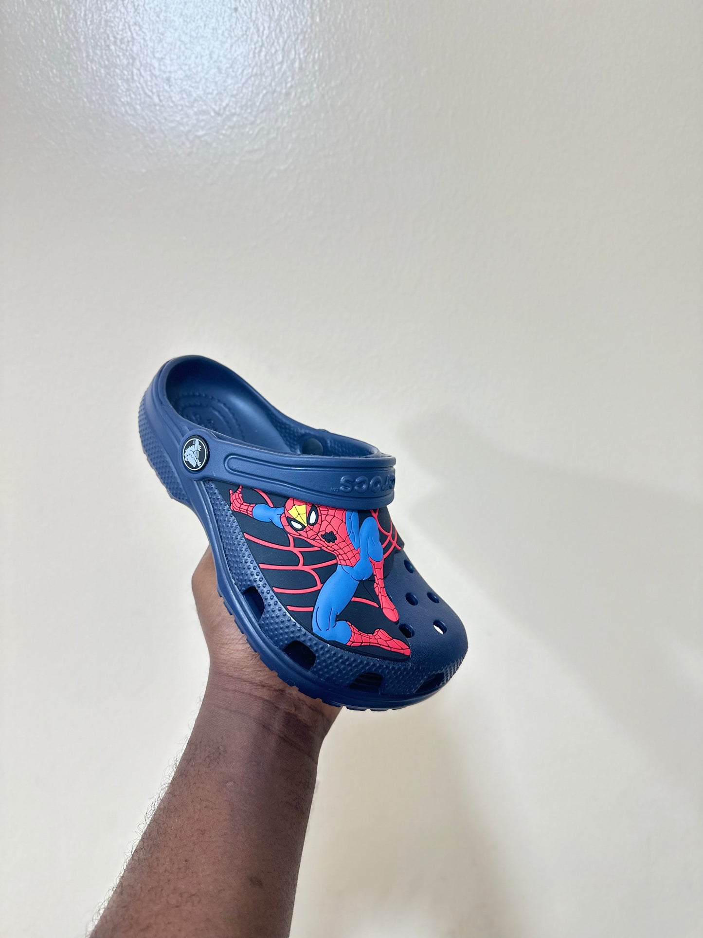 Crocs enfant spiderman