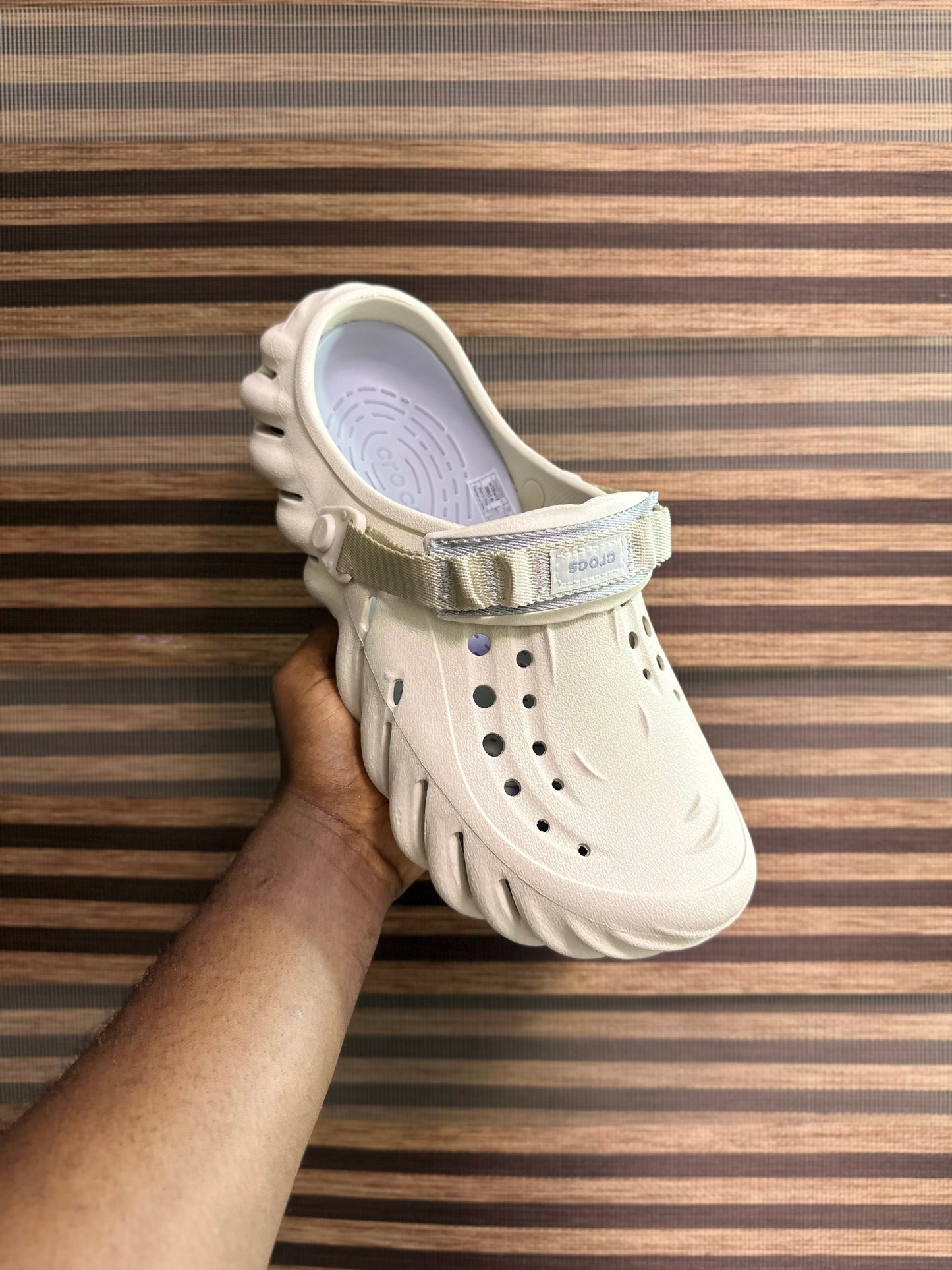 Crocs echo