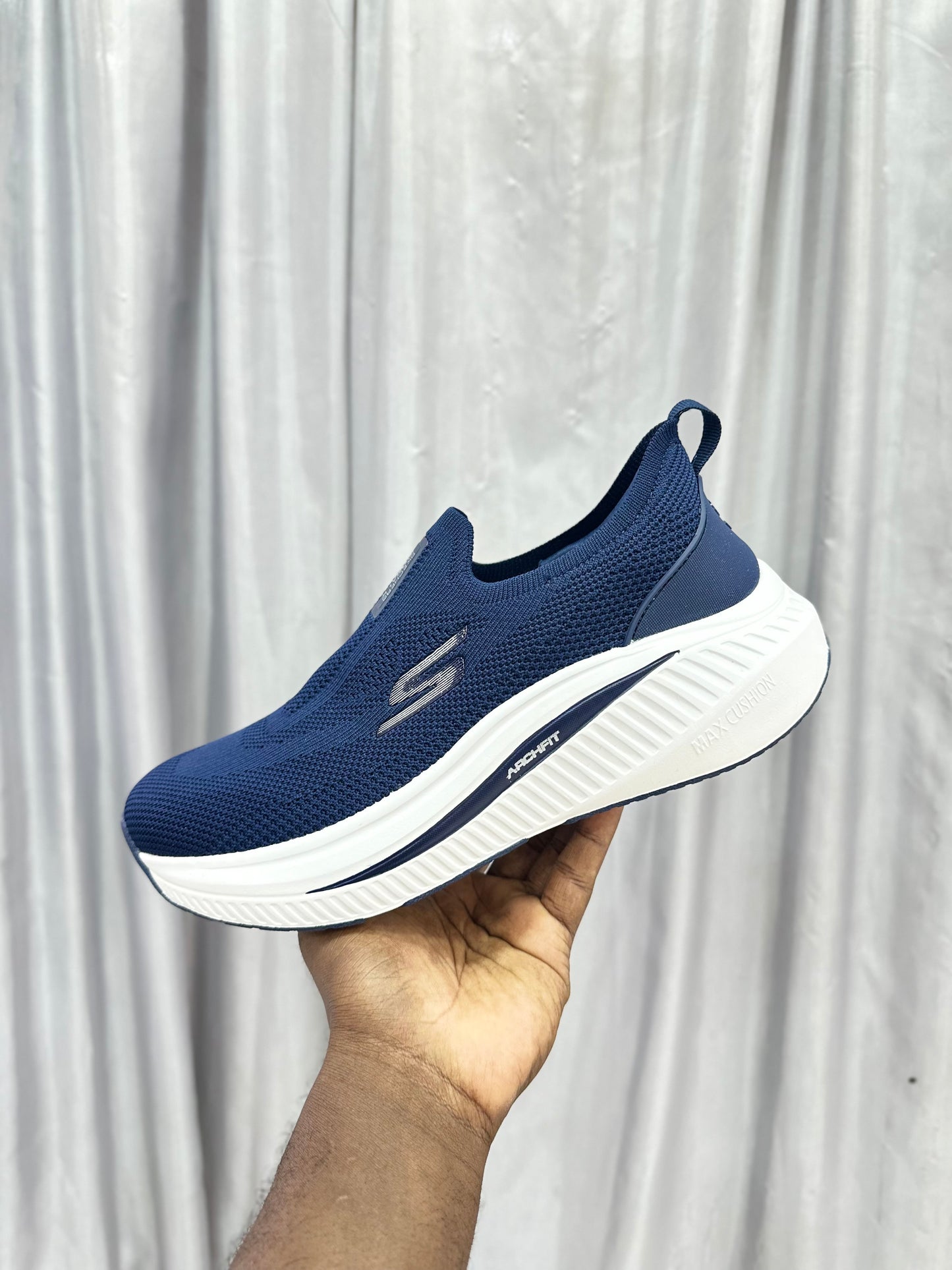 Skechers max