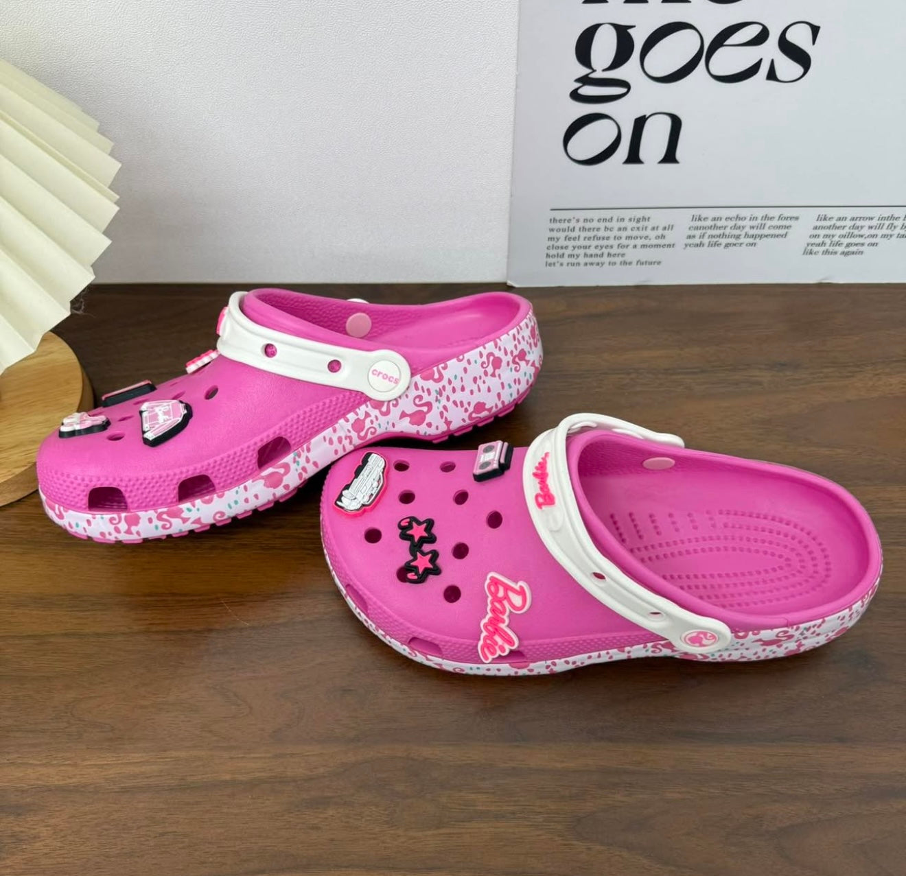 Crocs enfant Barbie