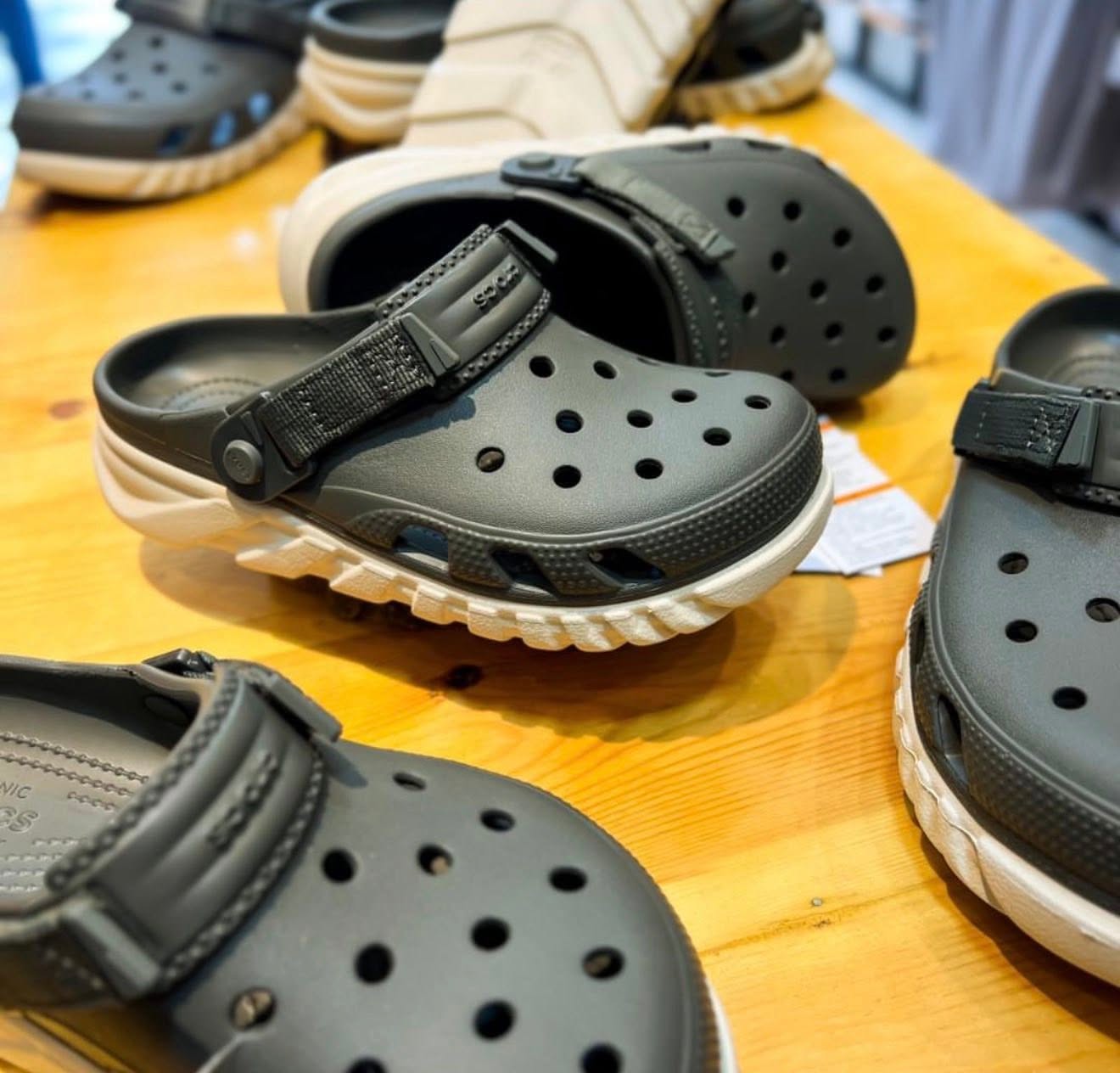Crocs confort max