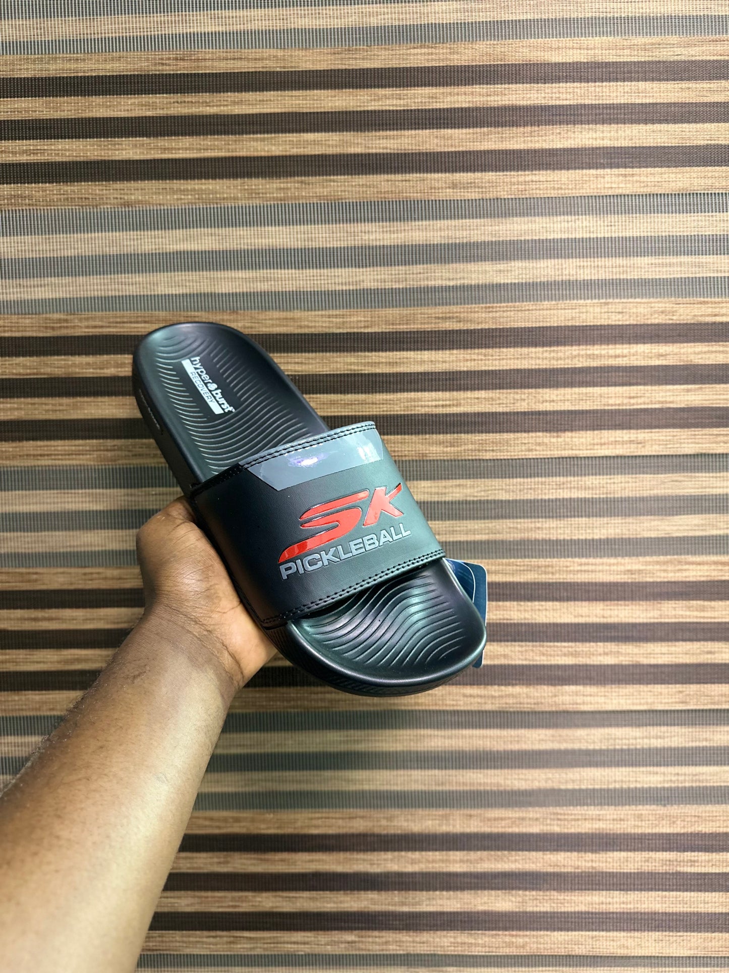 Skechers slide