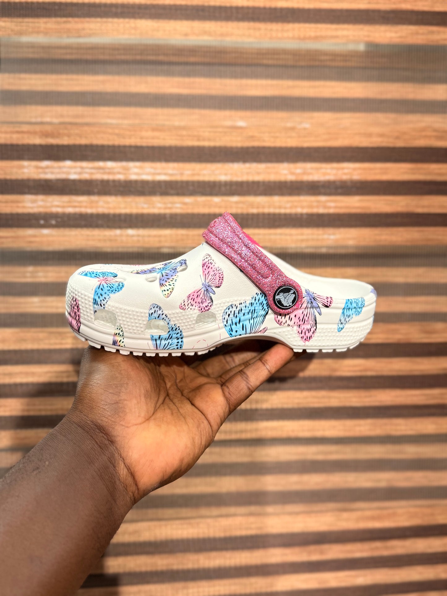 Crocs papillon enfant