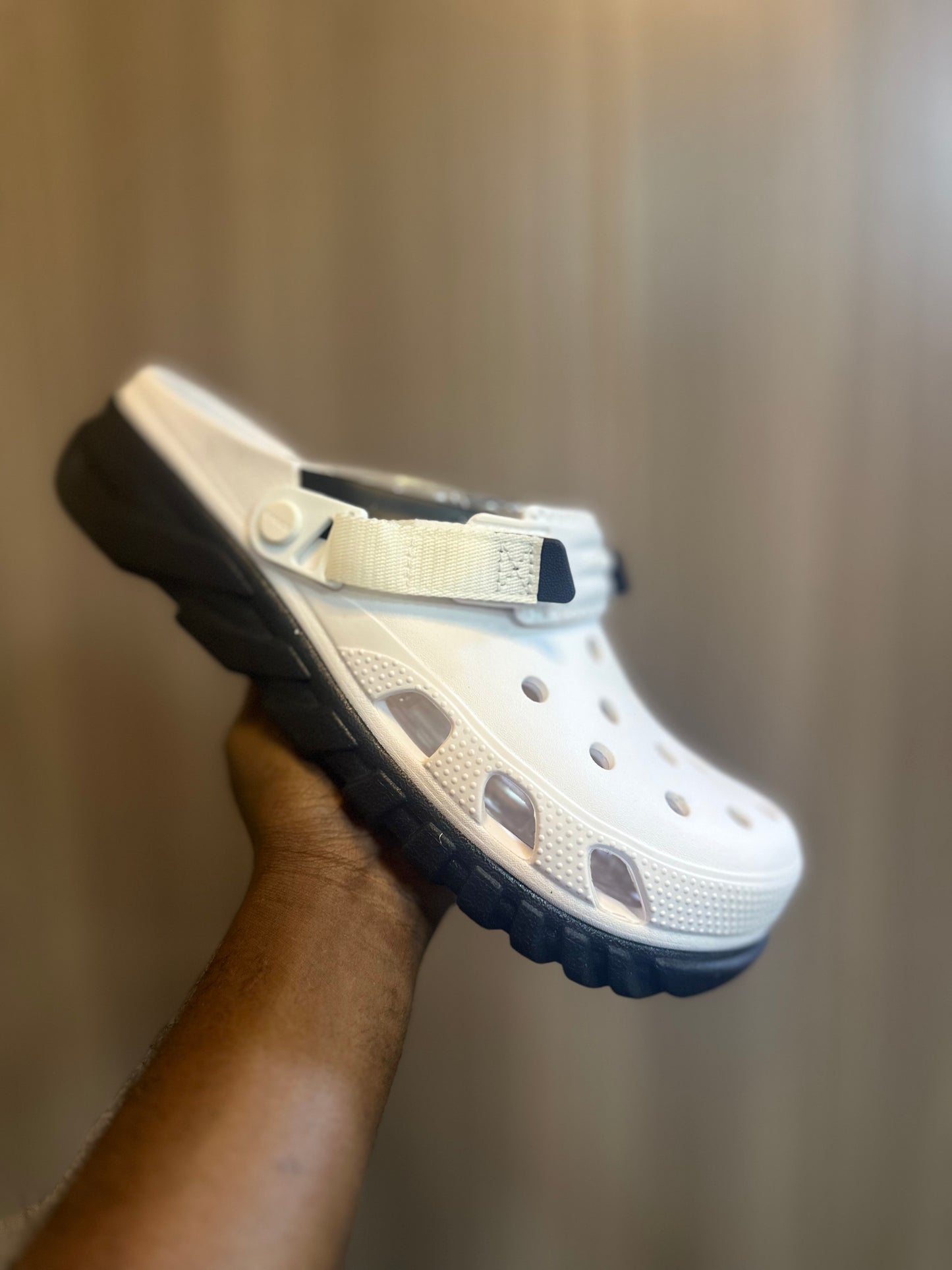 Crocs Confort Max blancs