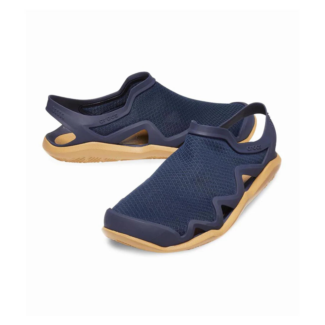 Crocs relaxed