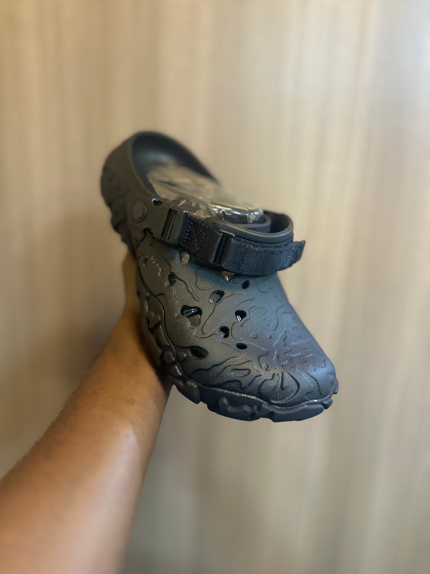 Crocs full power