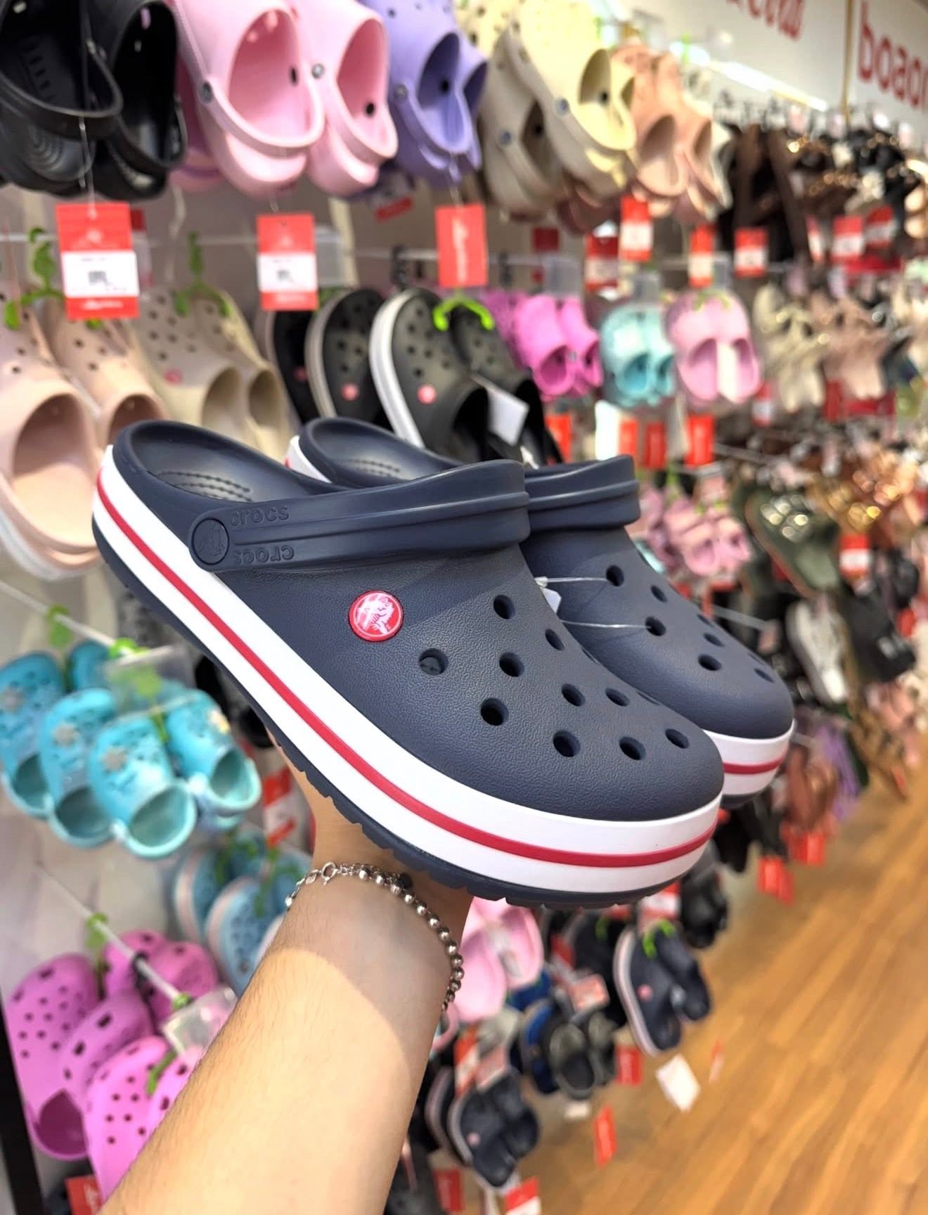 Crocs band