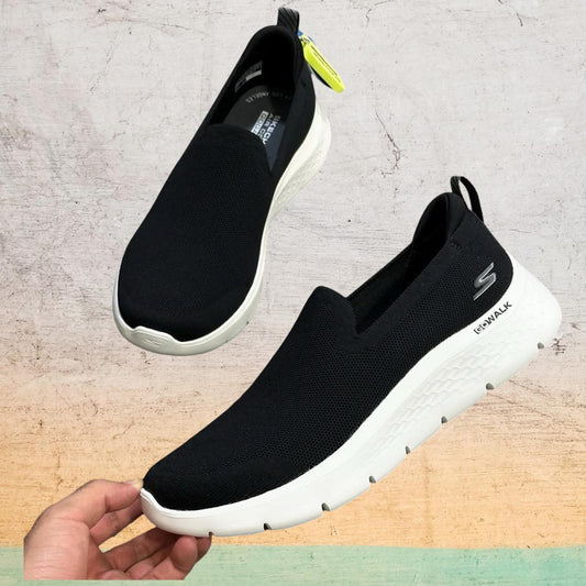 Skechers