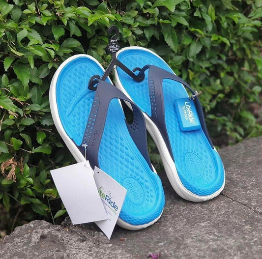 Crocs flip