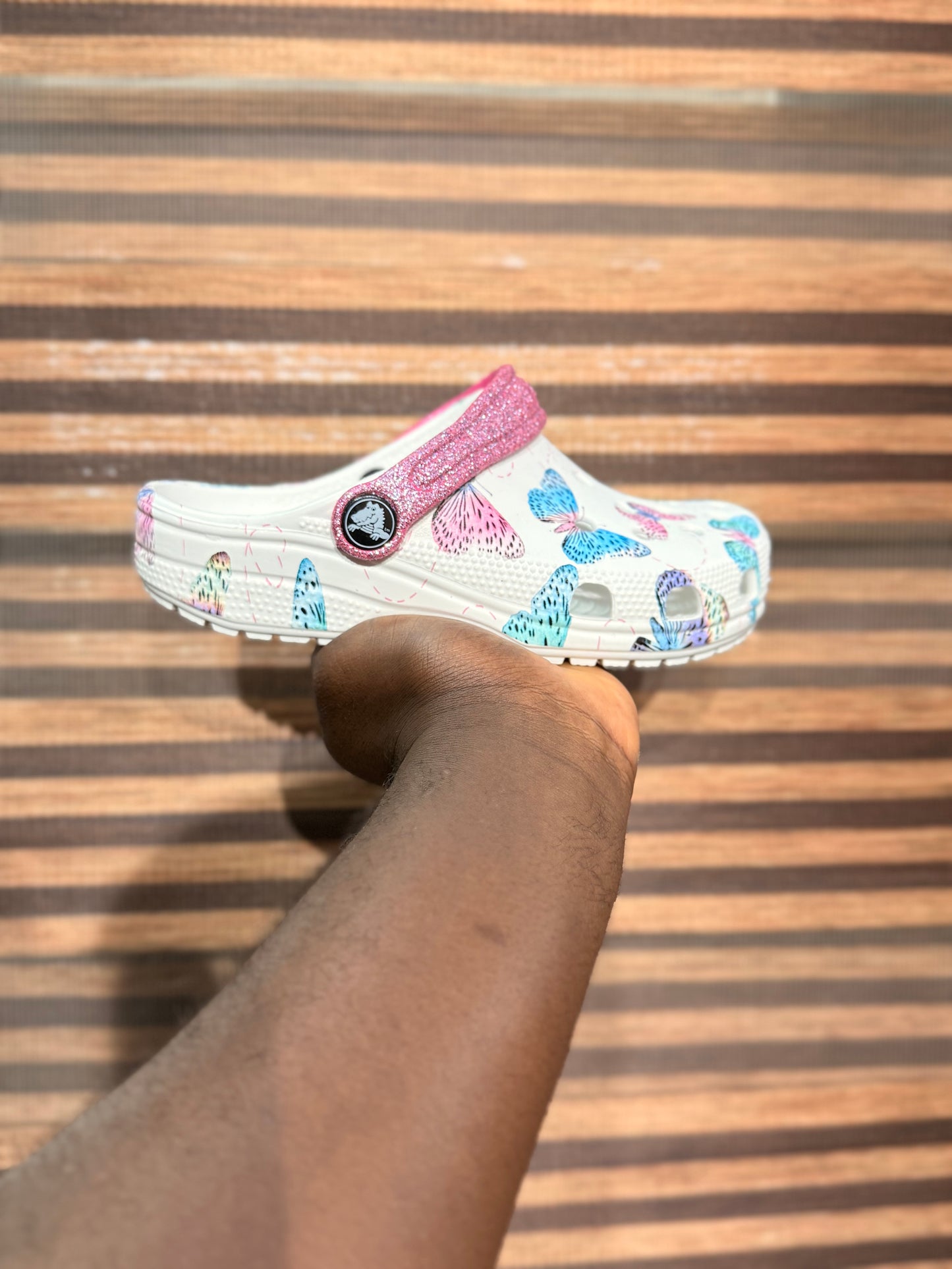 Crocs papillon enfant