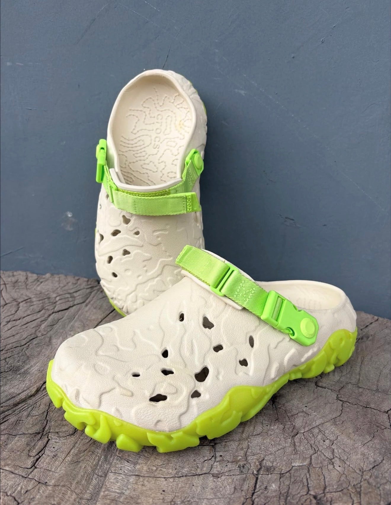 Crocs full power
