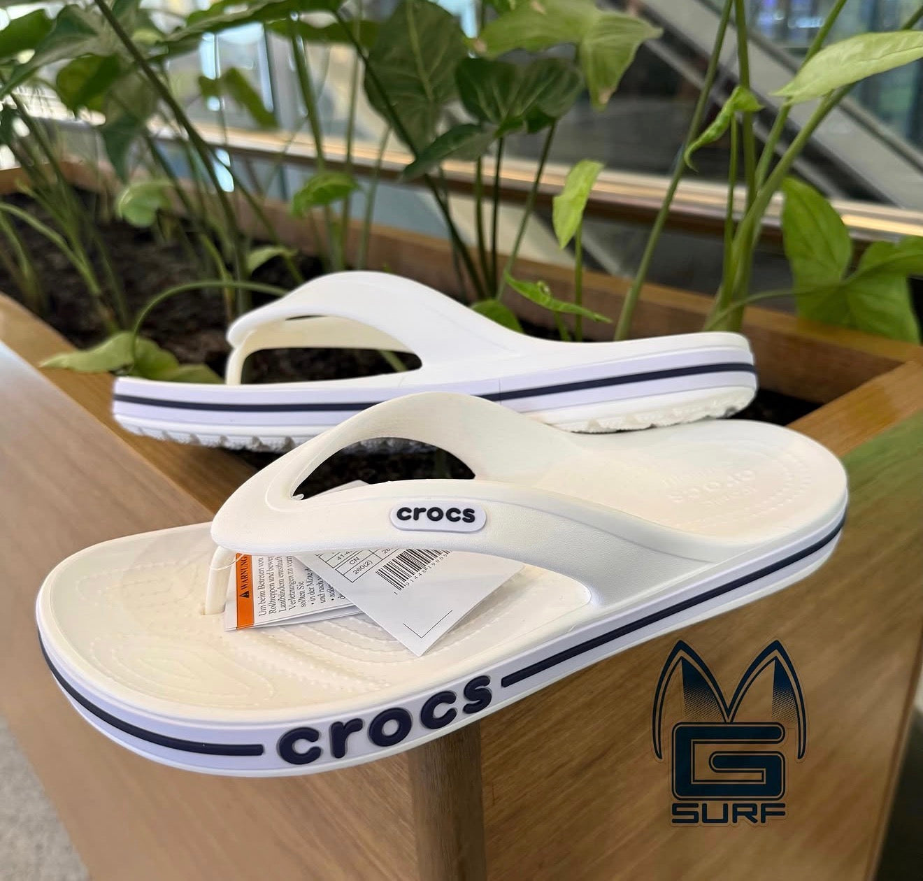 Crocs flip
