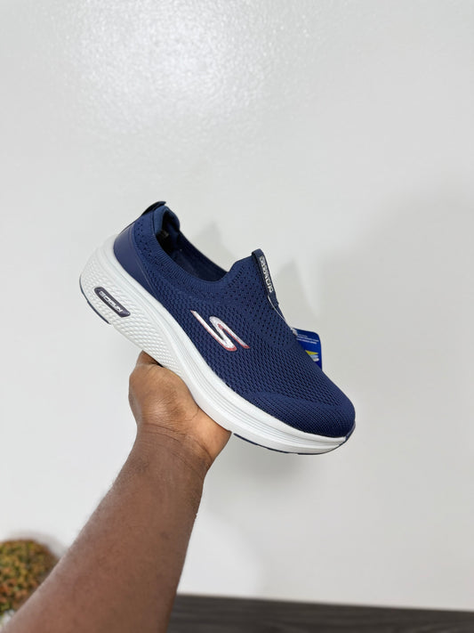 Skechers go run