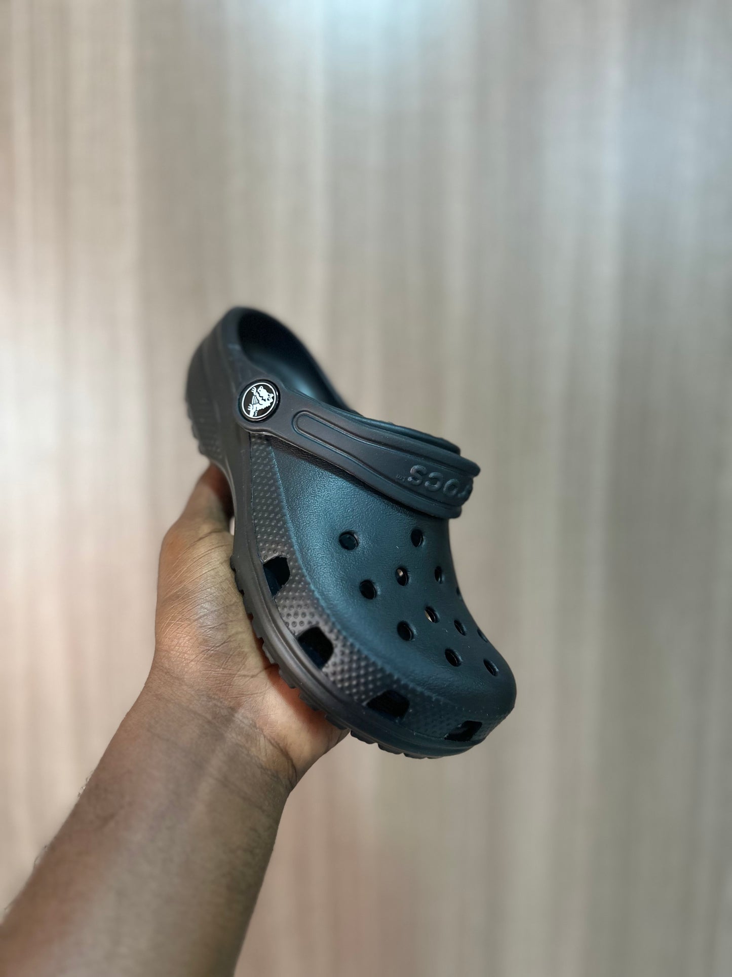 Crocs classique enfant noir