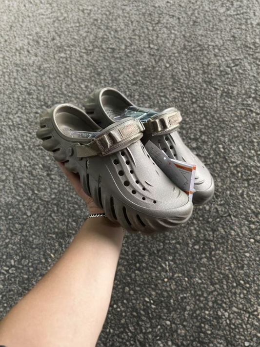 Crocs echo