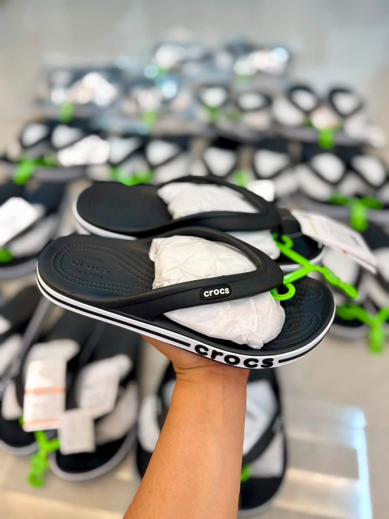 Crocs flip