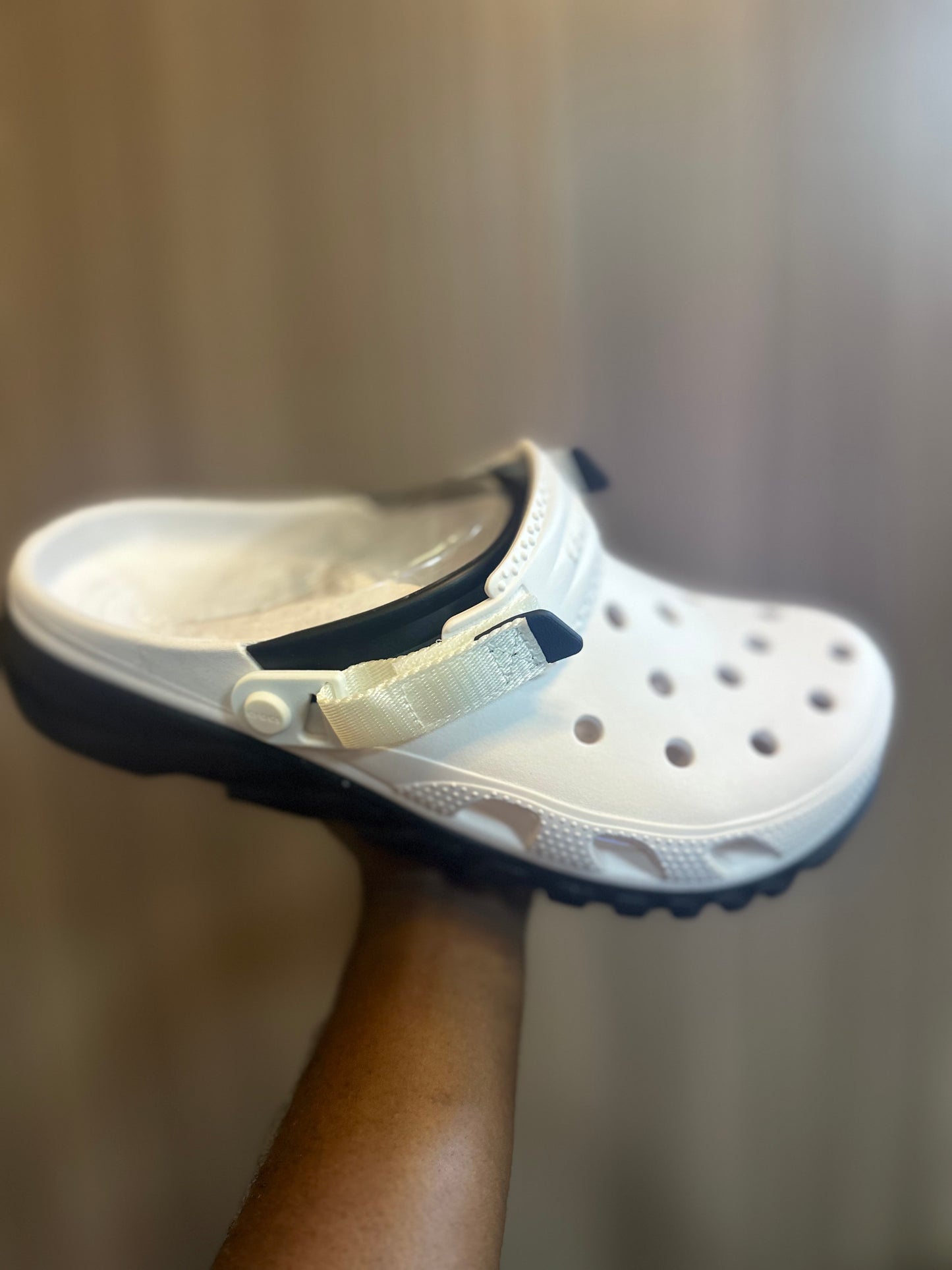 Crocs Confort Max blancs