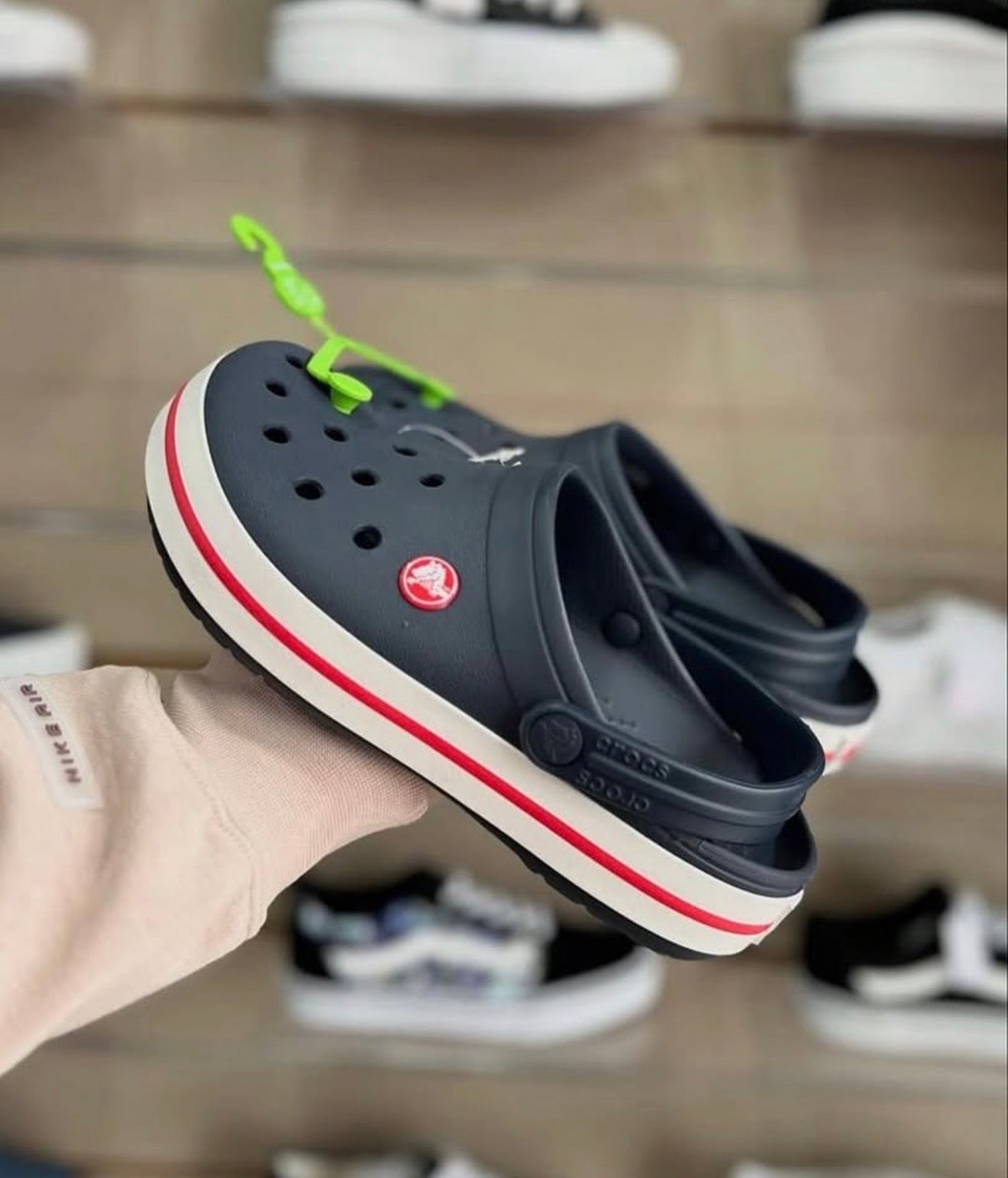 Crocs band